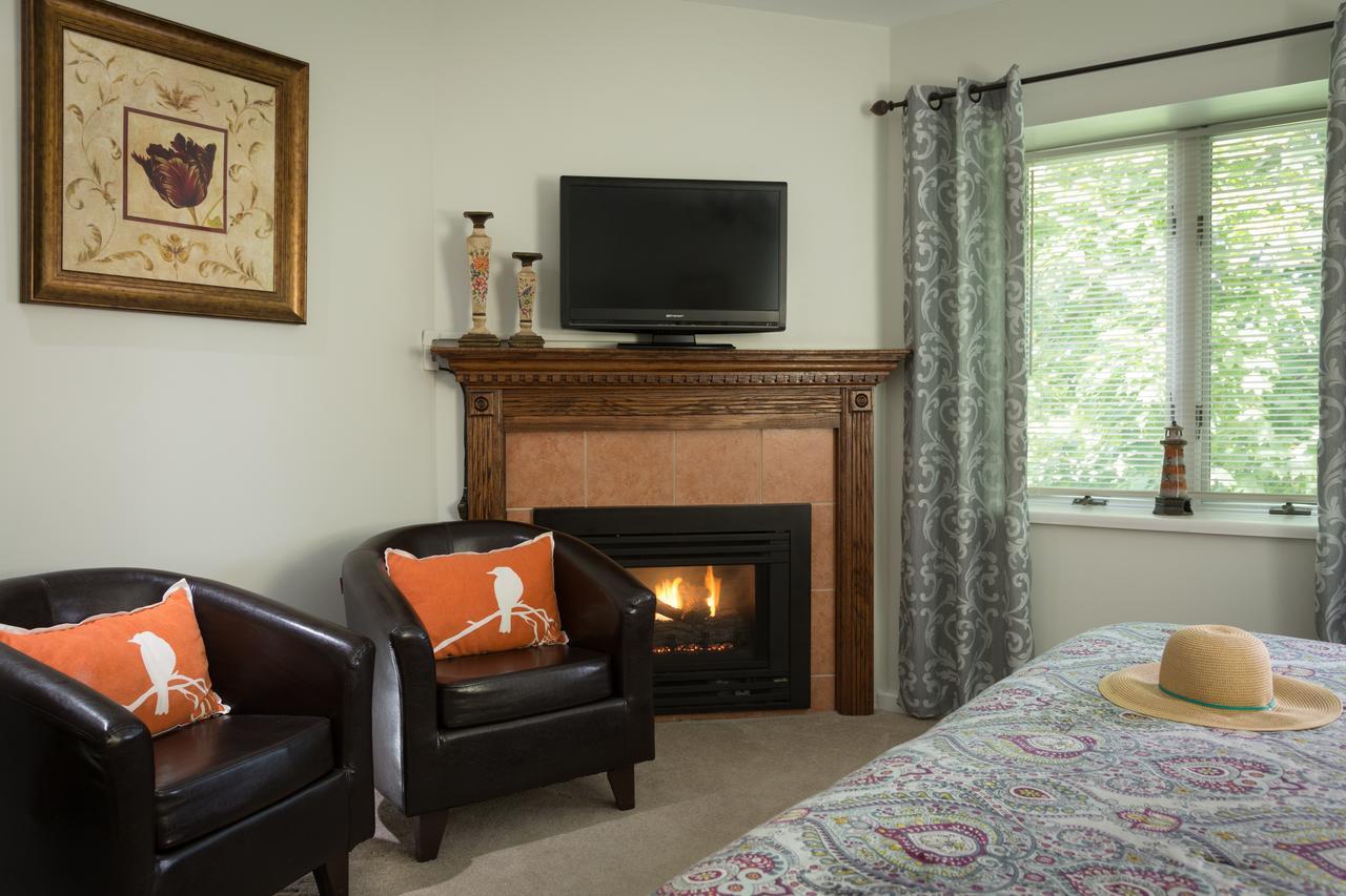 Beech Tree Inn And Cottage نيوبورت المظهر الخارجي الصورة